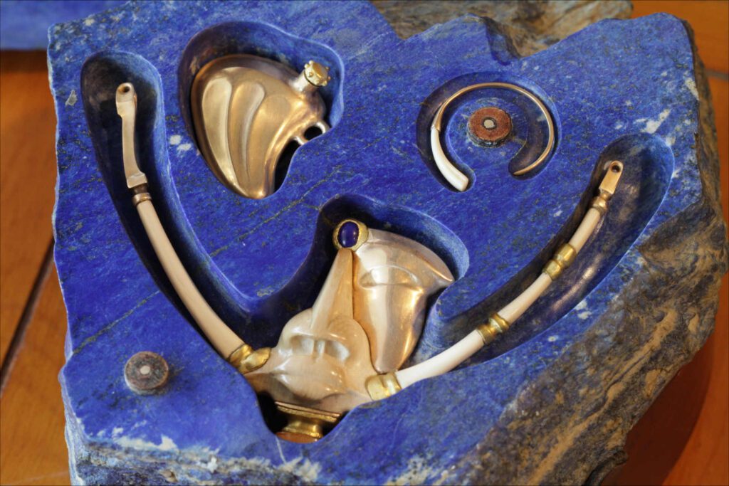 VirgilEngland Delta Queen Necklace