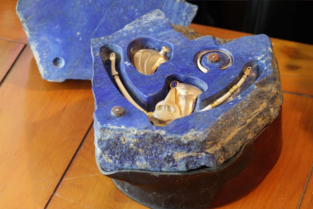 VirgilEngland Delta Queen Necklace